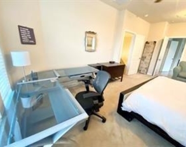 3947 Amalfi Shores Court - Photo Thumbnail 28