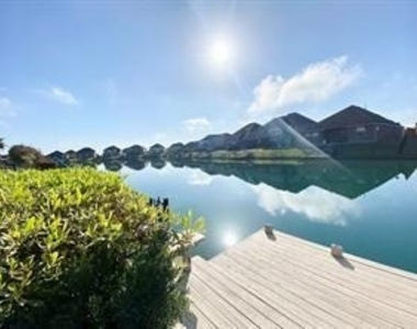3947 Amalfi Shores Court - Photo Thumbnail 21