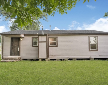 7526 Bywood Street - Photo Thumbnail 17