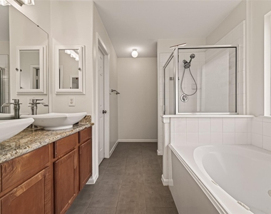 6619 Wellington Meadows Drive - Photo Thumbnail 30
