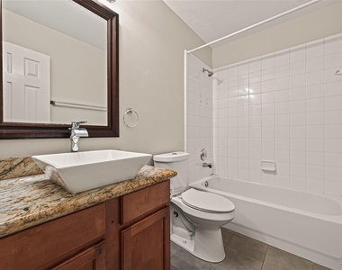 6619 Wellington Meadows Drive - Photo Thumbnail 25