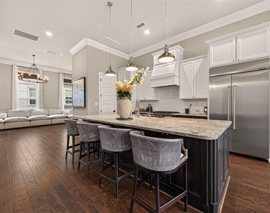 855 Dunleigh Meadows Lane - Photo Thumbnail 10