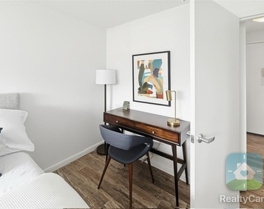 490 2nd Avenue - Photo Thumbnail 3