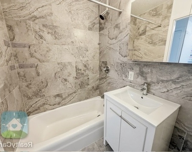 490 2nd Avenue - Photo Thumbnail 6