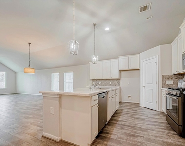 31118 Gulf Cypress Lane - Photo Thumbnail 12