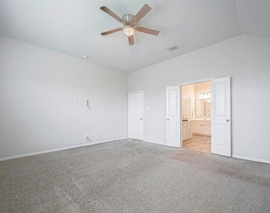 31118 Gulf Cypress Lane - Photo Thumbnail 13