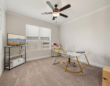 9338 Taylor Cliff Lane - Photo Thumbnail 28