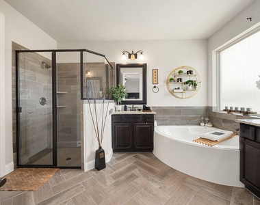 9338 Taylor Cliff Lane - Photo Thumbnail 26