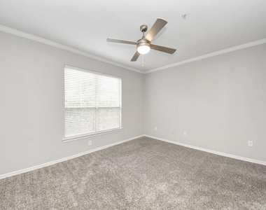 3003 Memorial Court - Photo Thumbnail 13