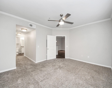 3003 Memorial Court - Photo Thumbnail 14