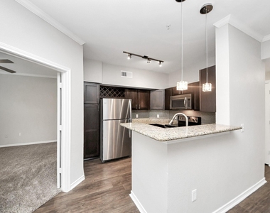 3003 Memorial Court - Photo Thumbnail 8