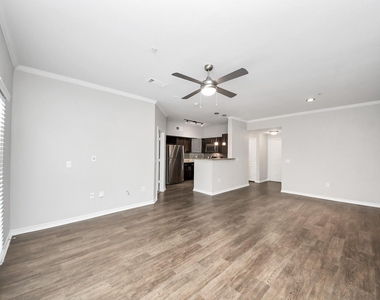 3003 Memorial Court - Photo Thumbnail 7