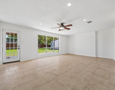 20806 Westgreen Court - Photo Thumbnail 8