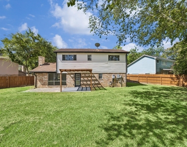 20806 Westgreen Court - Photo Thumbnail 4