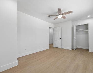 20806 Westgreen Court - Photo Thumbnail 21