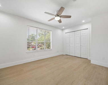 20806 Westgreen Court - Photo Thumbnail 3