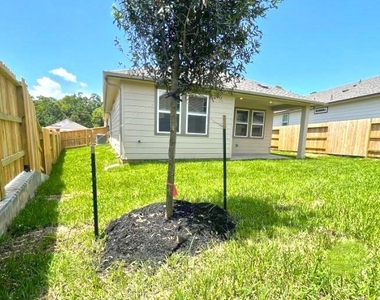 7052 Silverleaf Oak Street - Photo Thumbnail 23