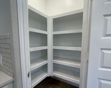 7052 Silverleaf Oak Street - Photo Thumbnail 6