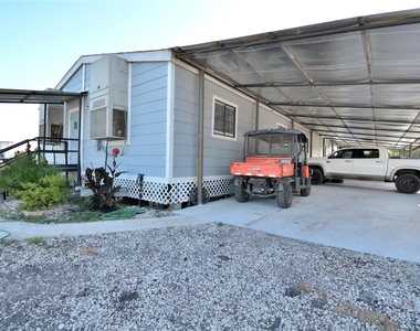 9224 1/2 A Canniff Street - Photo Thumbnail 5