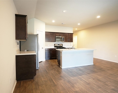 5630 Havenwood Creek Court - Photo Thumbnail 8