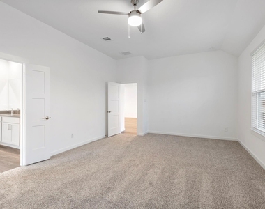 1589 Oakdale Crest Road - Photo Thumbnail 18