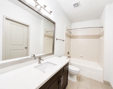 2222 Smith Street - Photo Thumbnail 10