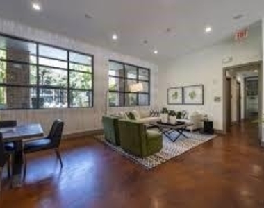 2222 Smith Street - Photo Thumbnail 14
