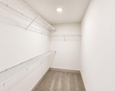 2222 Smith Street - Photo Thumbnail 12