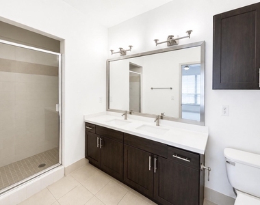 2222 Smith Street - Photo Thumbnail 9
