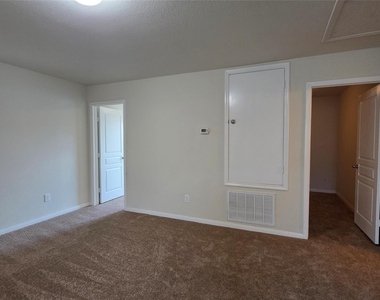 14111 Sundrop Park Lane - Photo Thumbnail 14