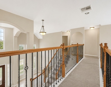 4102 Sandstone Bend Lane - Photo Thumbnail 12