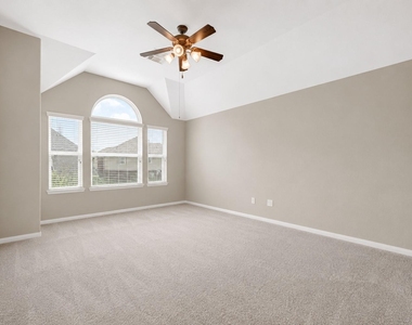 4102 Sandstone Bend Lane - Photo Thumbnail 13