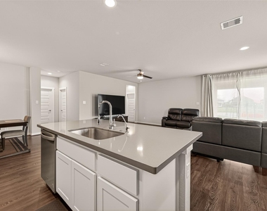 28419 Hazel Trail - Photo Thumbnail 18