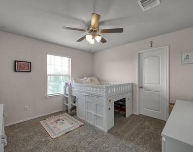 16451 Rosary Pea Place - Photo Thumbnail 27