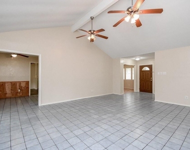 22814 Coriander Drive - Photo Thumbnail 9