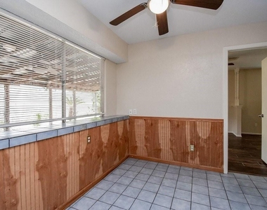 22814 Coriander Drive - Photo Thumbnail 11