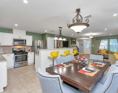 1247 Coppermeade Drive - Photo Thumbnail 7