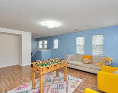 1247 Coppermeade Drive - Photo Thumbnail 30