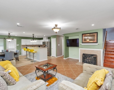 1247 Coppermeade Drive - Photo Thumbnail 6