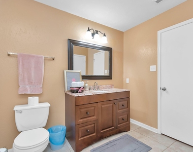 1247 Coppermeade Drive - Photo Thumbnail 14