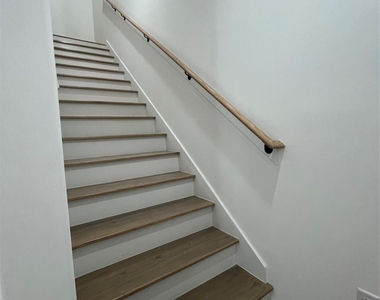 8605 Wileyvale Road - Photo Thumbnail 8