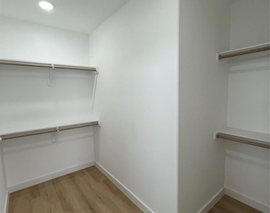 8605 Wileyvale Road - Photo Thumbnail 16