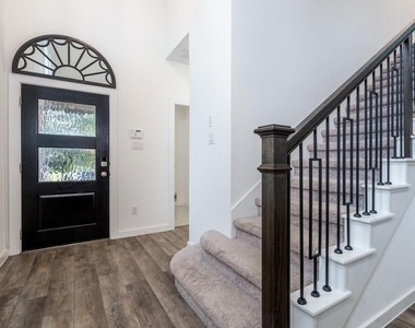 27006 Hidden Rock Court - Photo Thumbnail 11