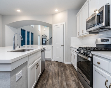 27006 Hidden Rock Court - Photo Thumbnail 21