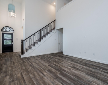 27006 Hidden Rock Court - Photo Thumbnail 13