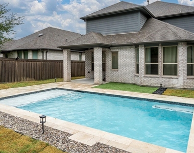 27006 Hidden Rock Court - Photo Thumbnail 8