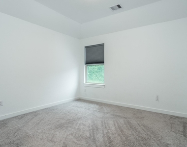 27006 Hidden Rock Court - Photo Thumbnail 37