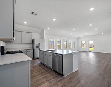 5010 Lavaridge Drive - Photo Thumbnail 2