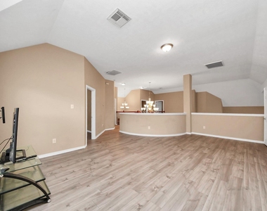 706 River Delta Lane - Photo Thumbnail 29