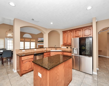 706 River Delta Lane - Photo Thumbnail 14